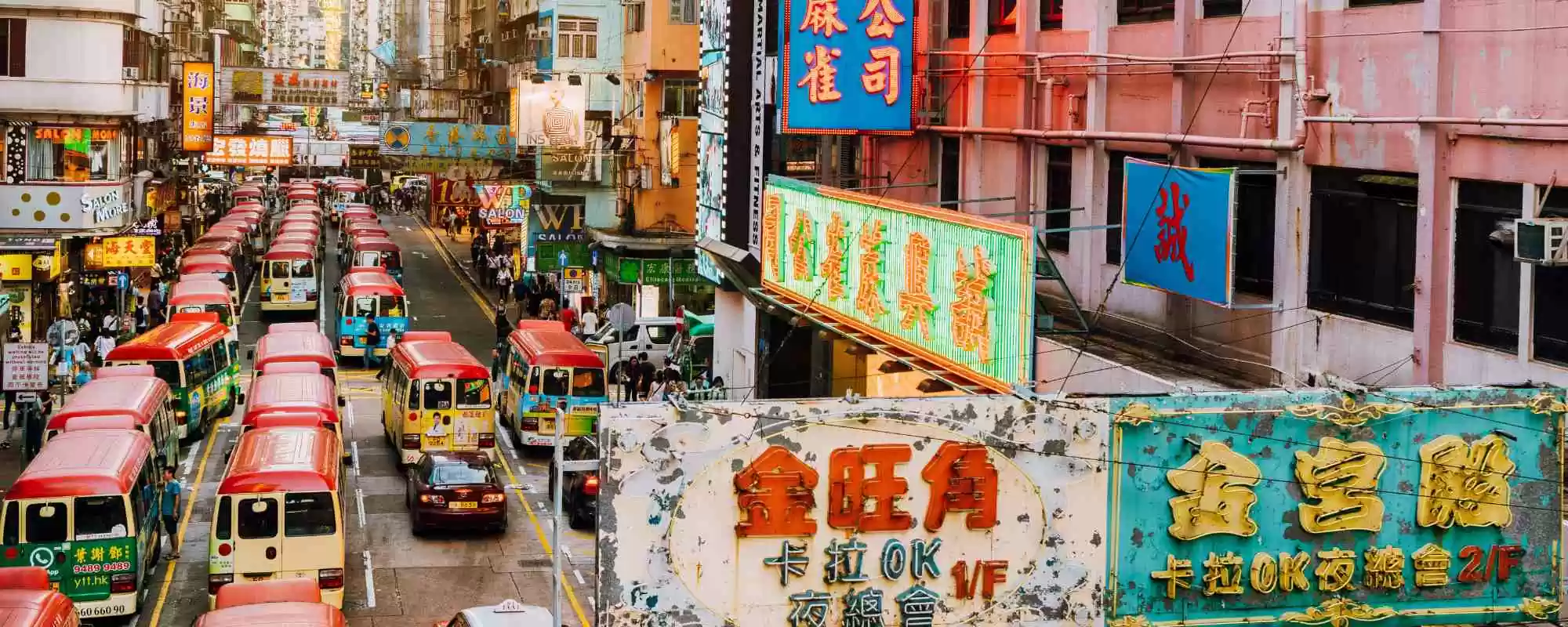 Chinese Tourism Industry Set for Record-Breaking Year with Over 6 Billion Domestic Trips Predicted in 2024