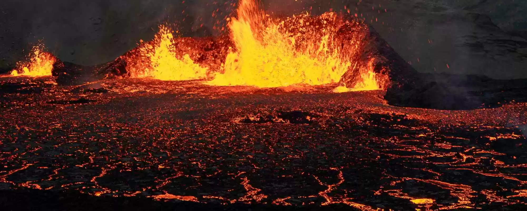 Iceland balancing between tourism and Asylum